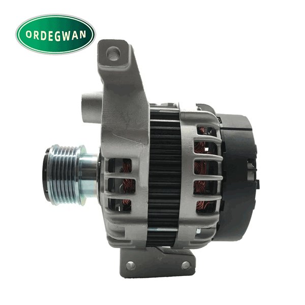 Car Parts 12V Alternator LR067840 LR028121 for Land Rover Range Rover Evoque Discovery Sport Freelander 2 Spare Parts