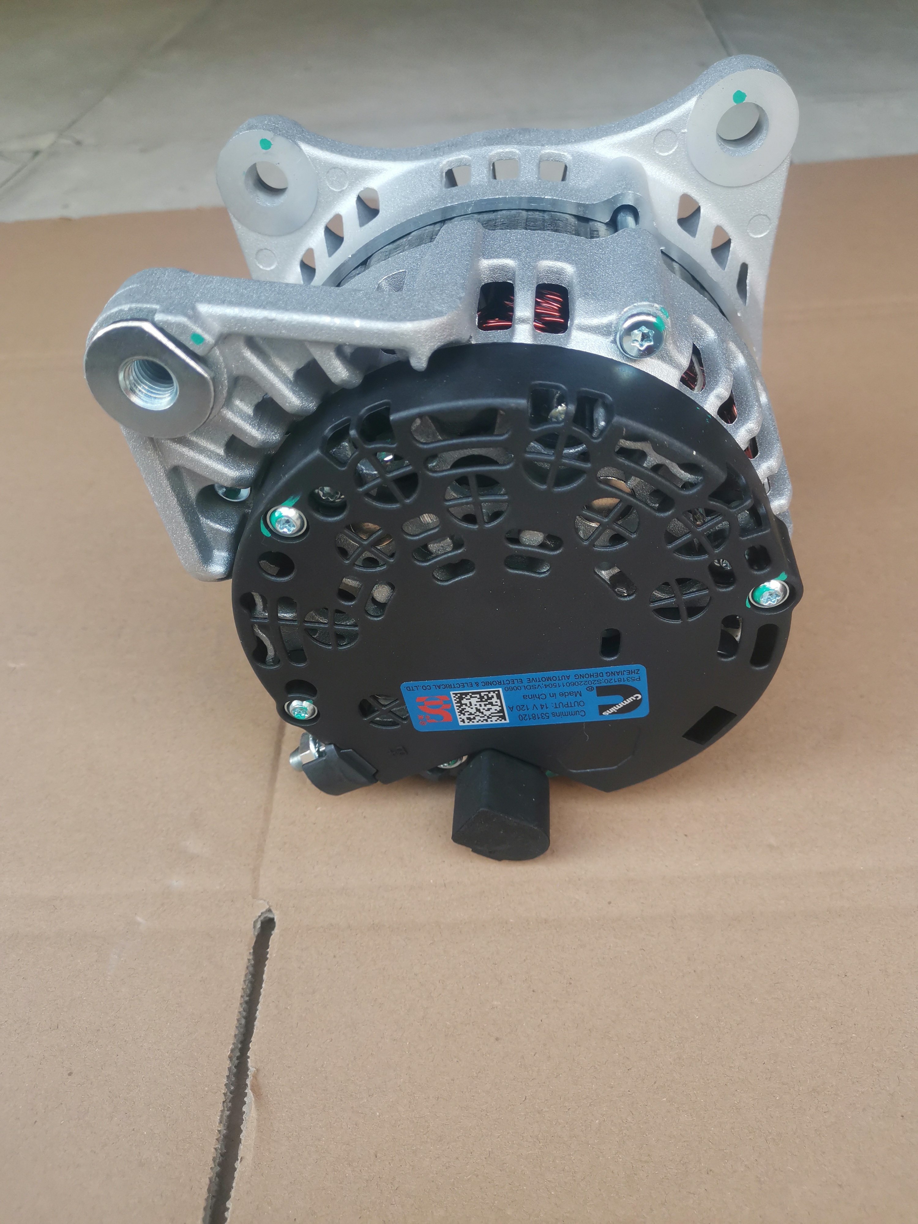 5318121 5318120 C5318120 Alternator Generators for ISF3.8 Engine Truck