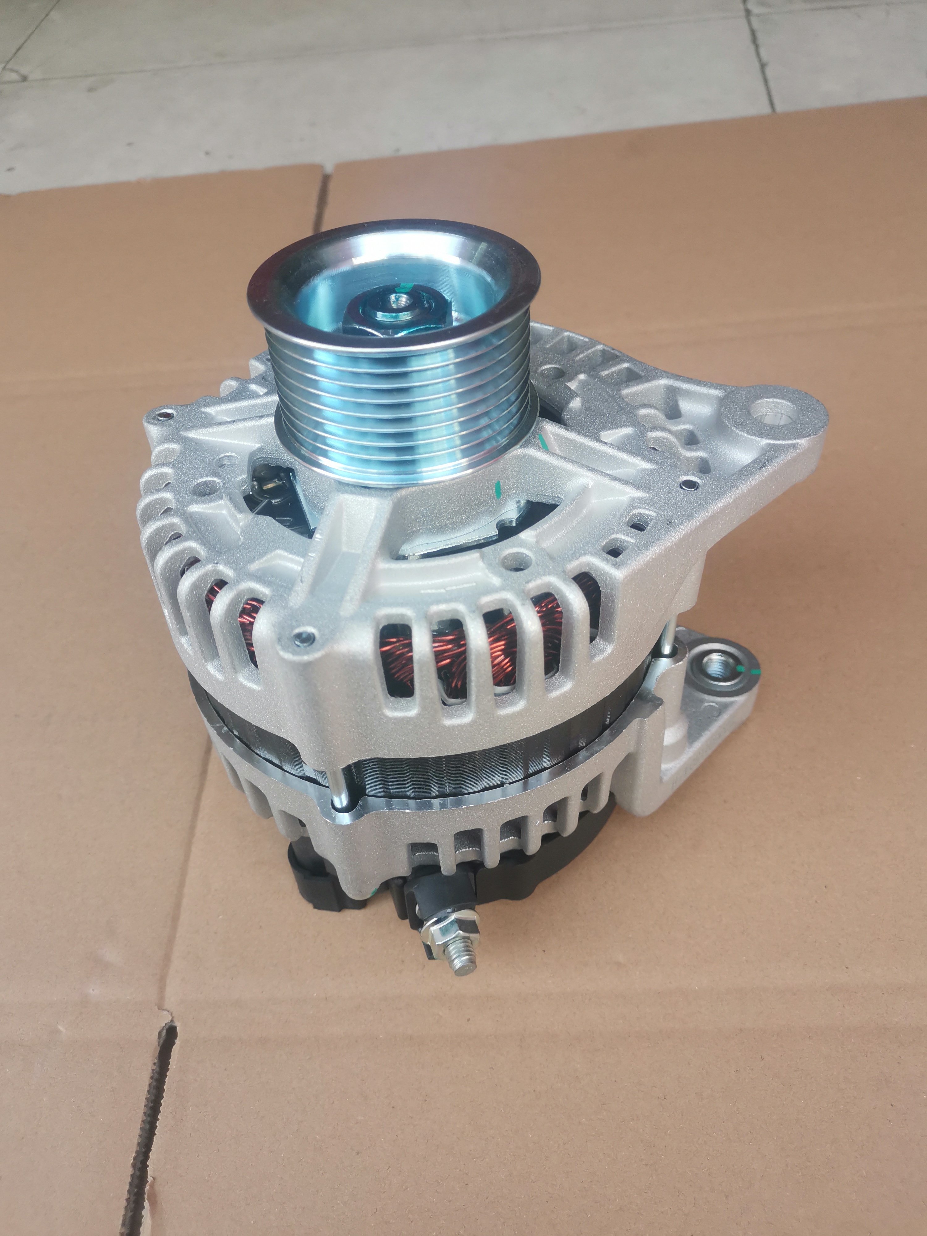 5318121 5318120 C5318120 Alternator Generators for ISF3.8 Engine Truck