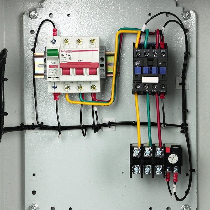 China Factory Wholesale Price 3 Phase Permanent Magnet Electrical Panel Box for Motor Starter and Pump