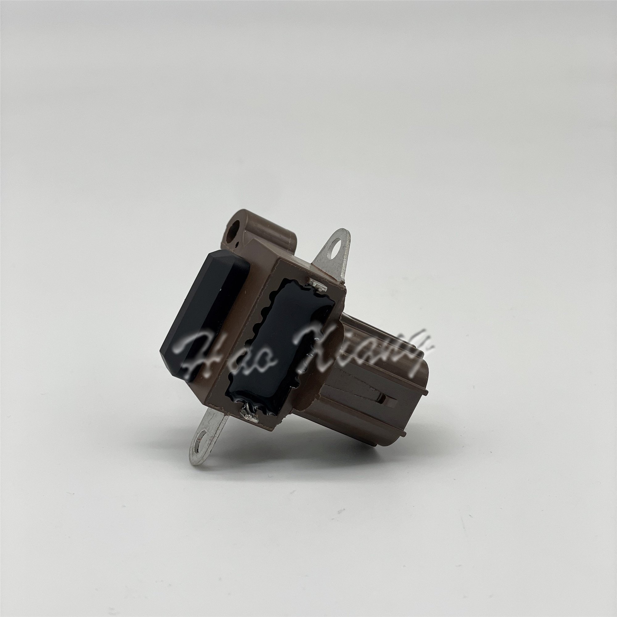 Haoxiang High Quality Alternator Voltage Regulator CIN116 14V Rectifier for Toyota Hilux Hiace