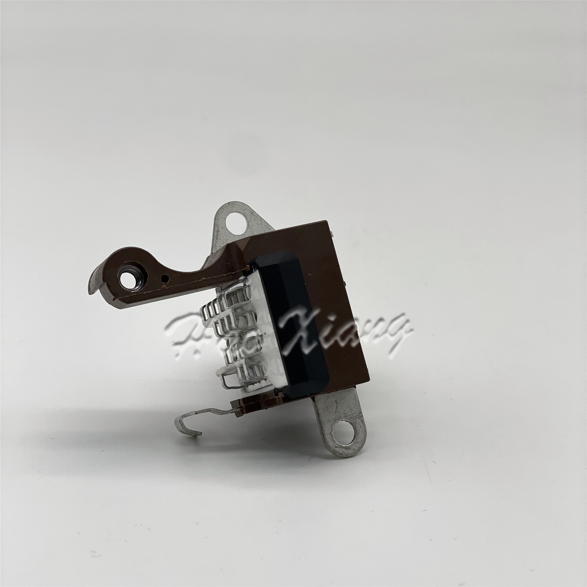Haoxiang High Quality Alternator Voltage Regulator CIN116 14V Rectifier for Toyota Hilux Hiace