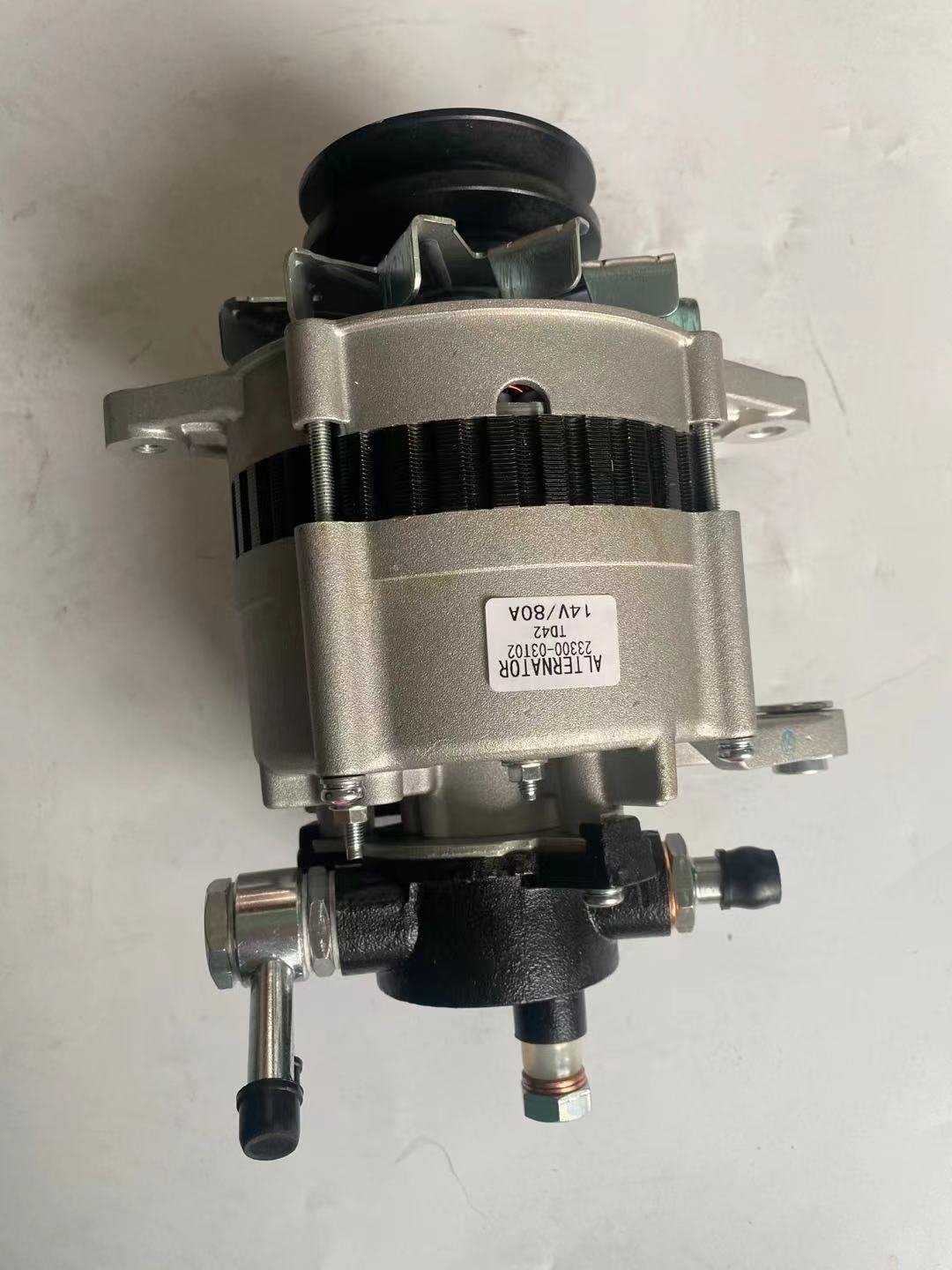 High Quality 23100-03T02 23100-03T04 23100-10T05 23100-10T07 23100-11T08 LR235-403T LR235-404C SD33 TD42 Engine Car Alternator
