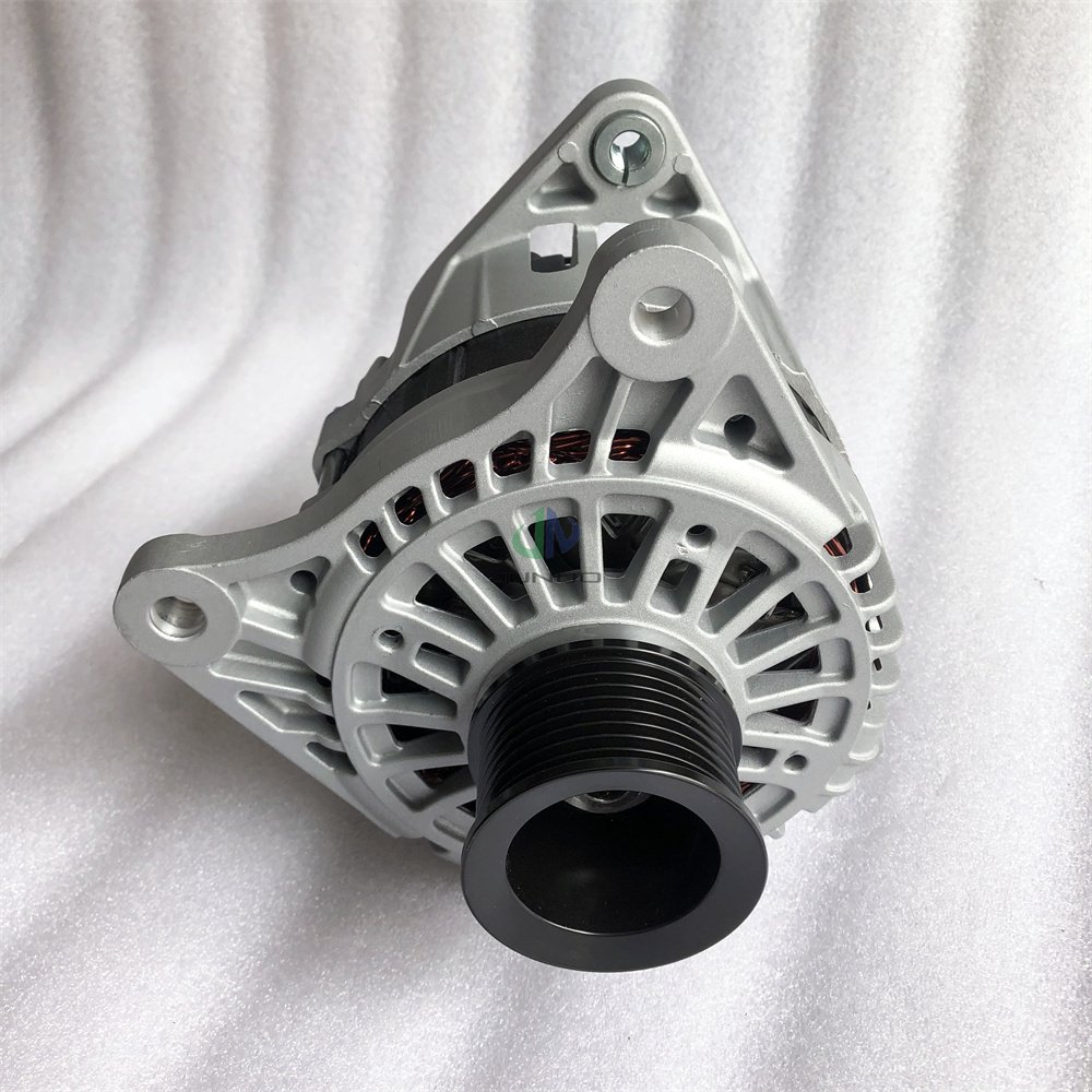 ISF3.8 Diesel Engine Parts 5318117 28V 70A AC Alternator for FOTON