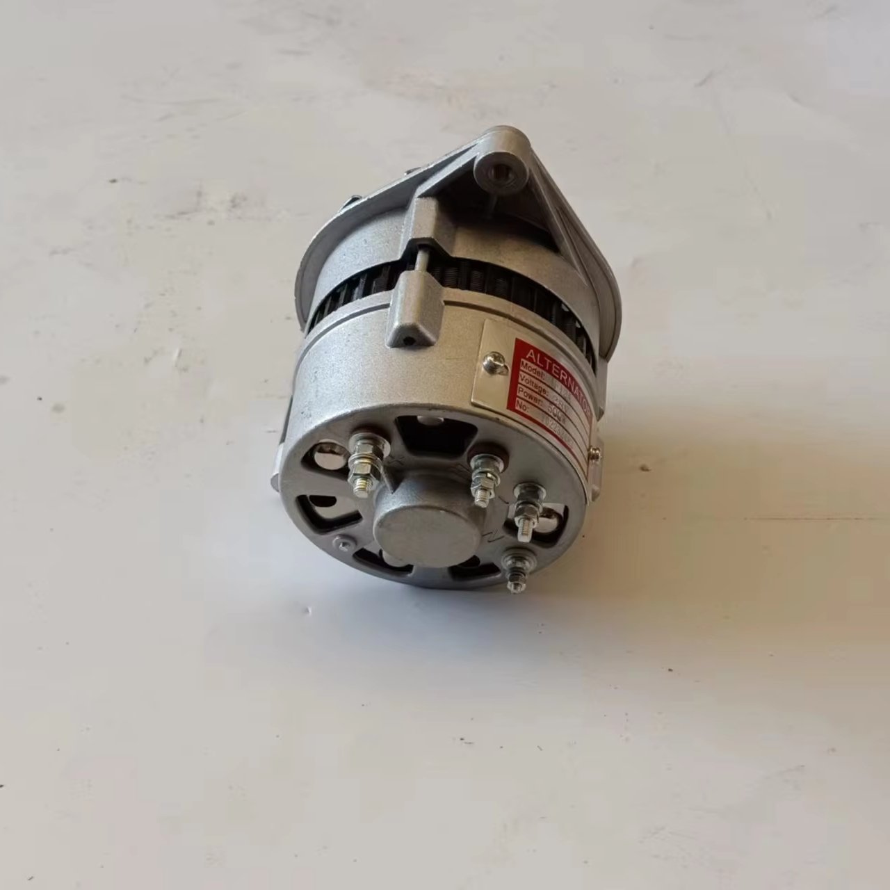 Alternator 28V 500W Generator Parts Car Alternator JF12A