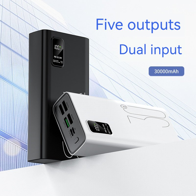 Latest Model 22.5W Four USB and Type C Output Super Fast Charging Powerbank 30000mah Real Capacity PD20W 30000mah Power Bank