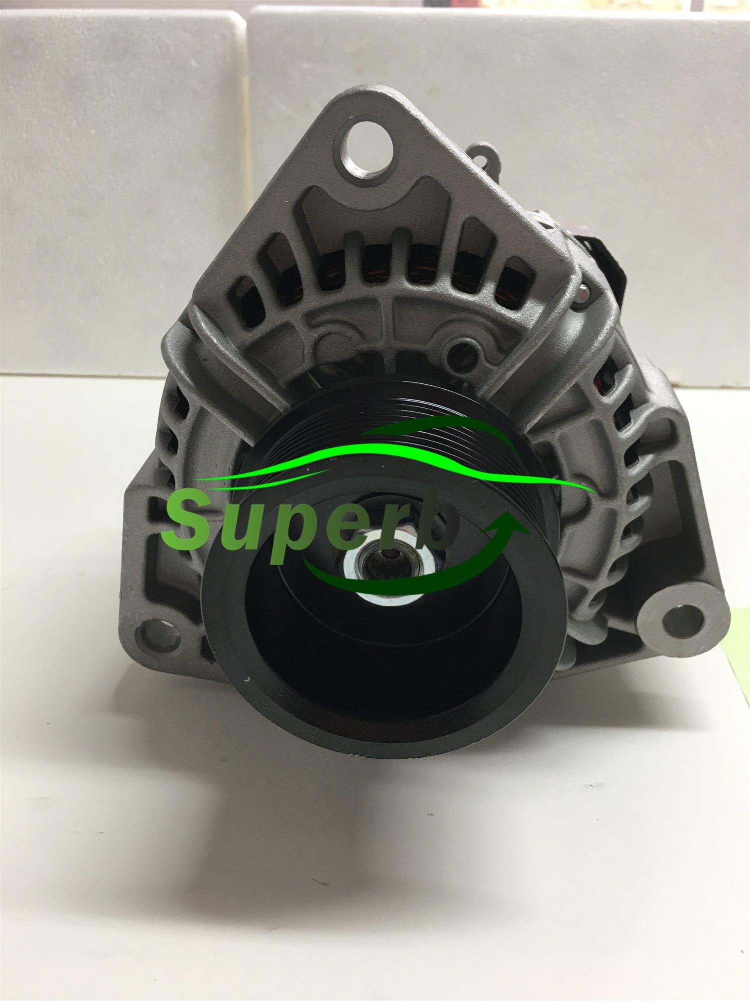 Alternator 24V 80A A0001506650 0001504650 0131545102 A0001508450 A0001542705 A0131545102 0124555015