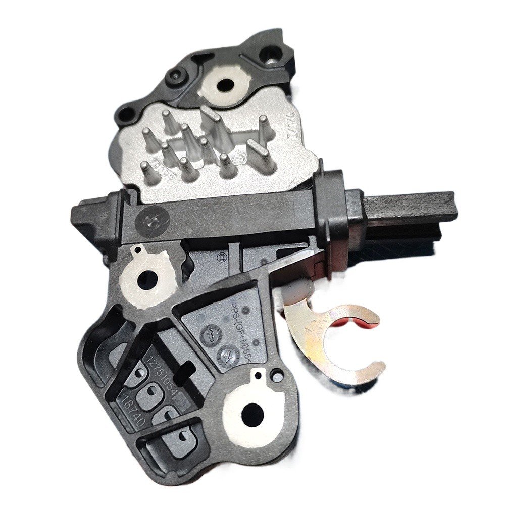 Genuine Alternator Parts Voltage Regulators A0001506550 0272222003 0272222011 for VOLVO 8900 9500