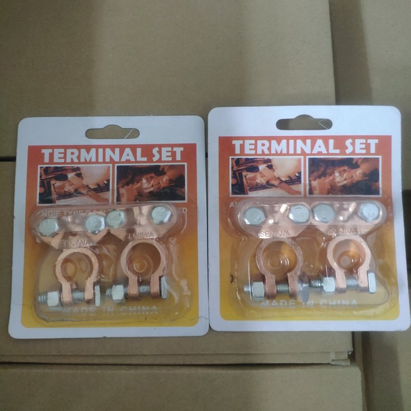 Auto Battery Terminal Clamp Connector Copper Plated Aluminum Universal Size Hole Positive &Negative Car Battery Terminal