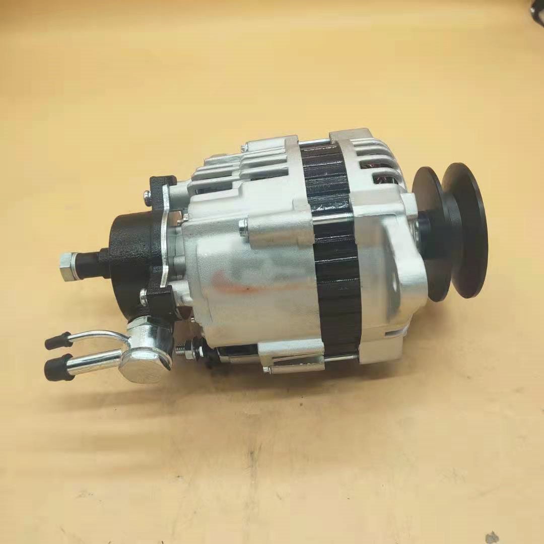 For ISUZU 600P 4HK1 D-MAX 8-97240270-0 8-97240270-1 8-97240270-2 8972402700 8972402701 8972402702 12V Alternator 12V60A
