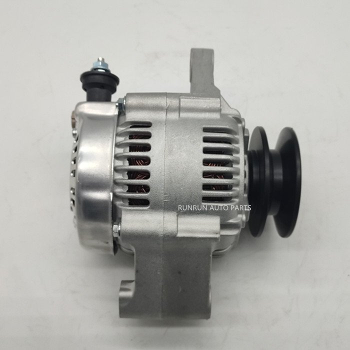 12v Auto Parts Generator Alternator for TOYOTA Lift Truck 7FGK 27060-UC020 27060UC020