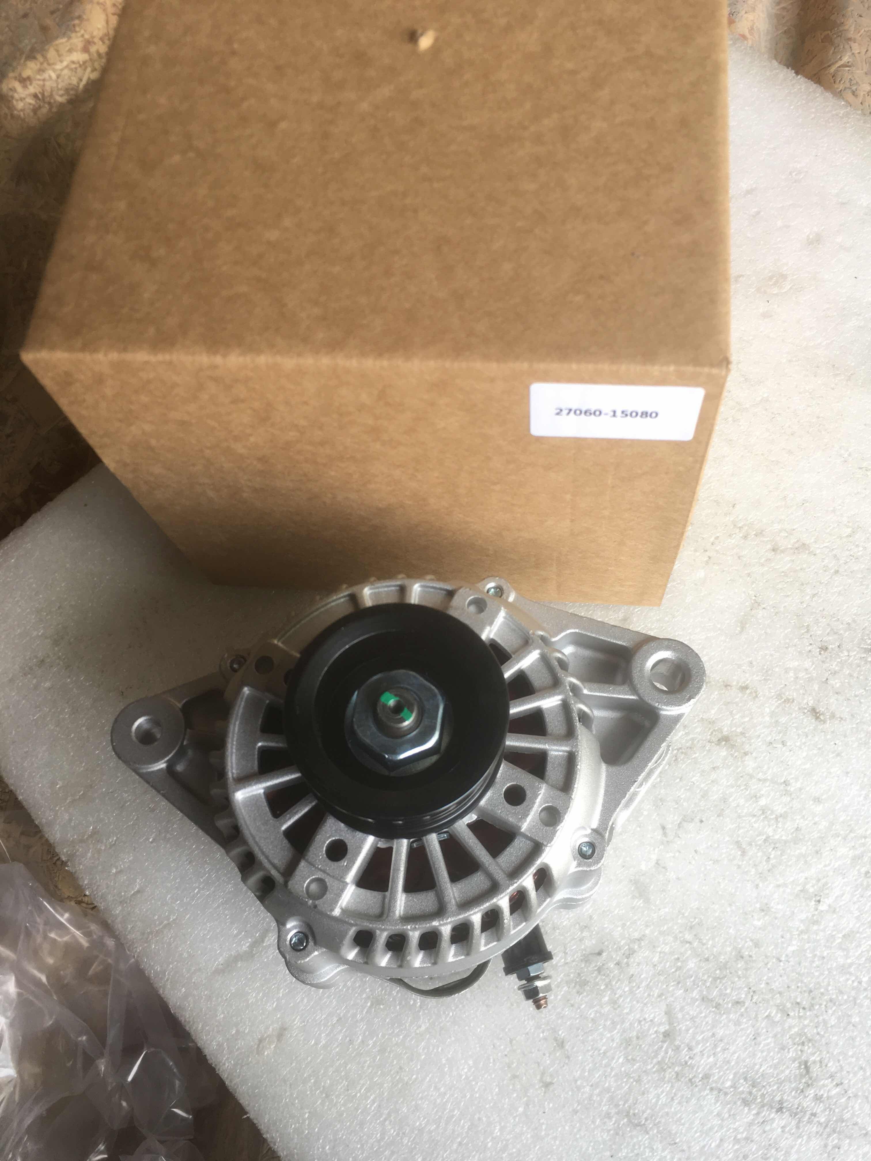 150V China Factory 37300-2F100 Car Alternator for Hyundai Ix35 2.0 CRDi 2010