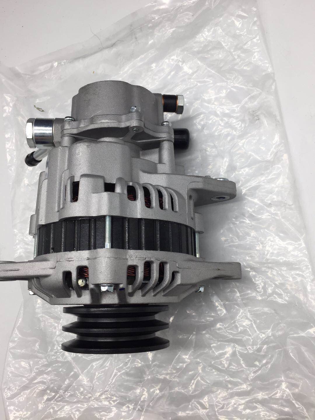 Electrical Part Alternator Assy for MITSUBISHI L200 OEM MD366053