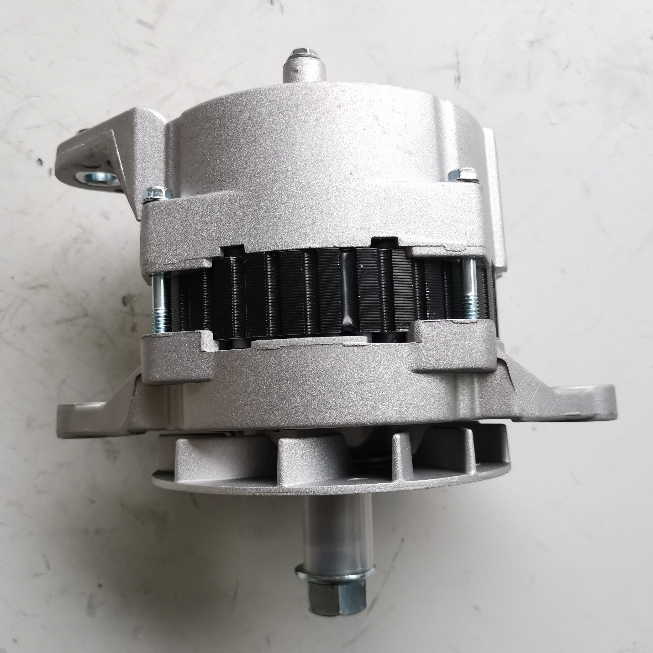 Advantage Supply High Quality Shantui Bulldozer Chongqing CumminsCarter Alternator 4061007 3016627 4060811 3935530 22SI 21SI 24V