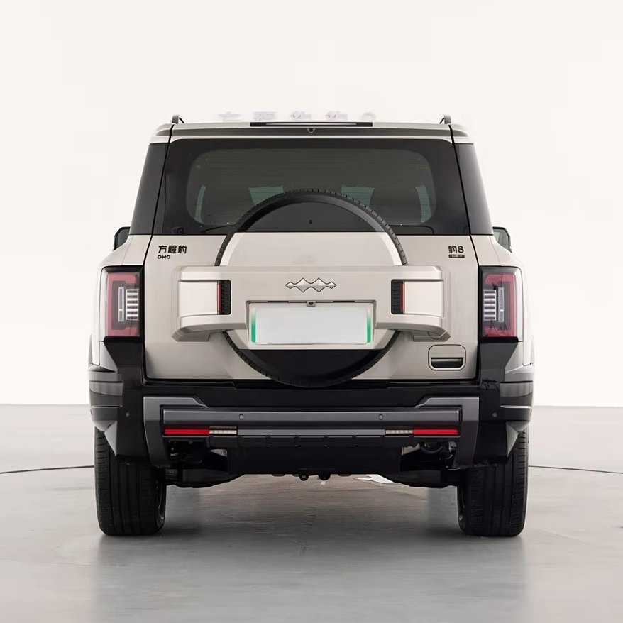 2025 BYD SUV Leopard 8 Large Electric Car with Hybrid Fuel 6/7 Seats Flagship Versions Leopard 8 Supplier Luxury Vehicles