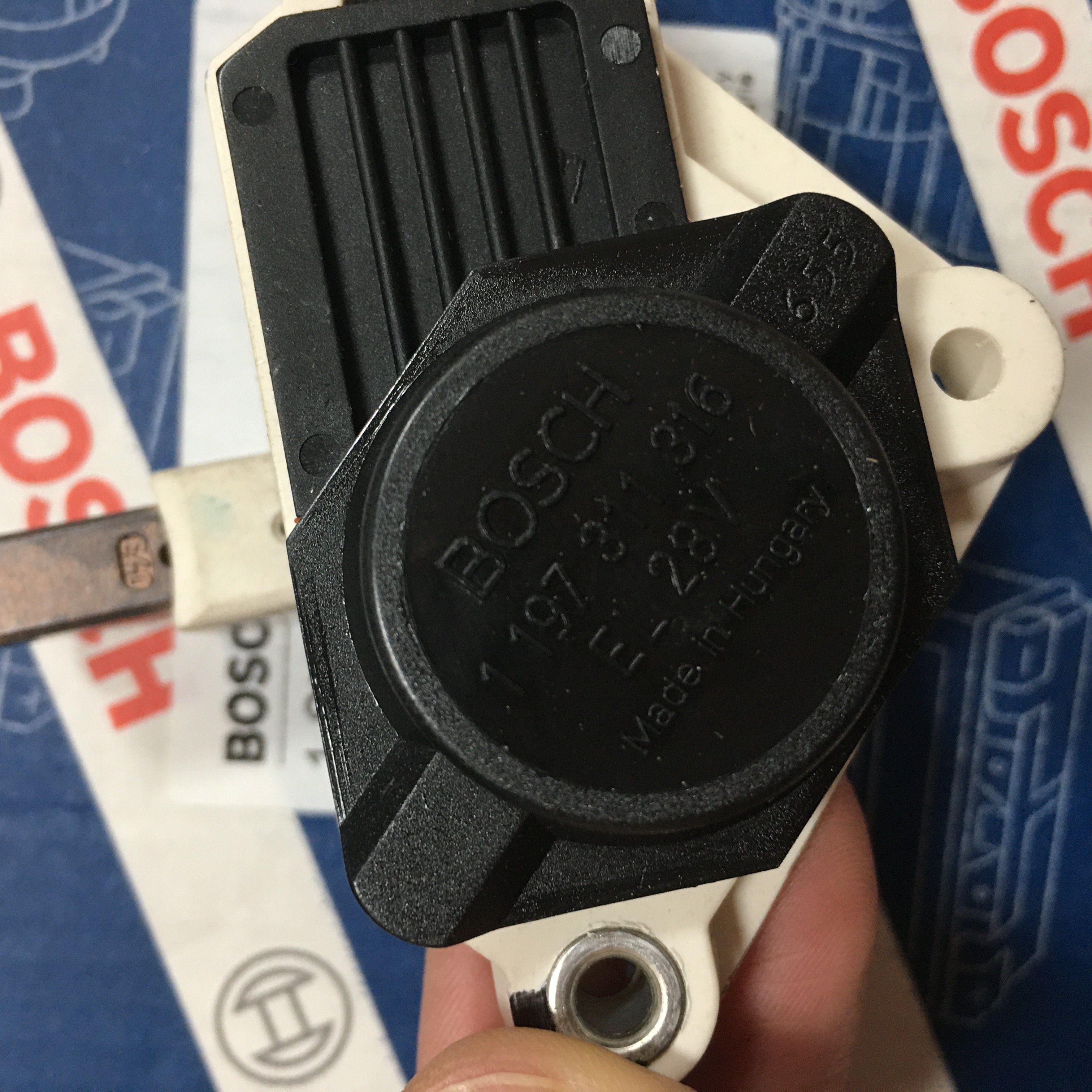 24V ORIGINAL REGULATOR 1197311316 067115 1622284 698672 ALTERNATOR PARTS VOLTAGE REGULATOR for DAF