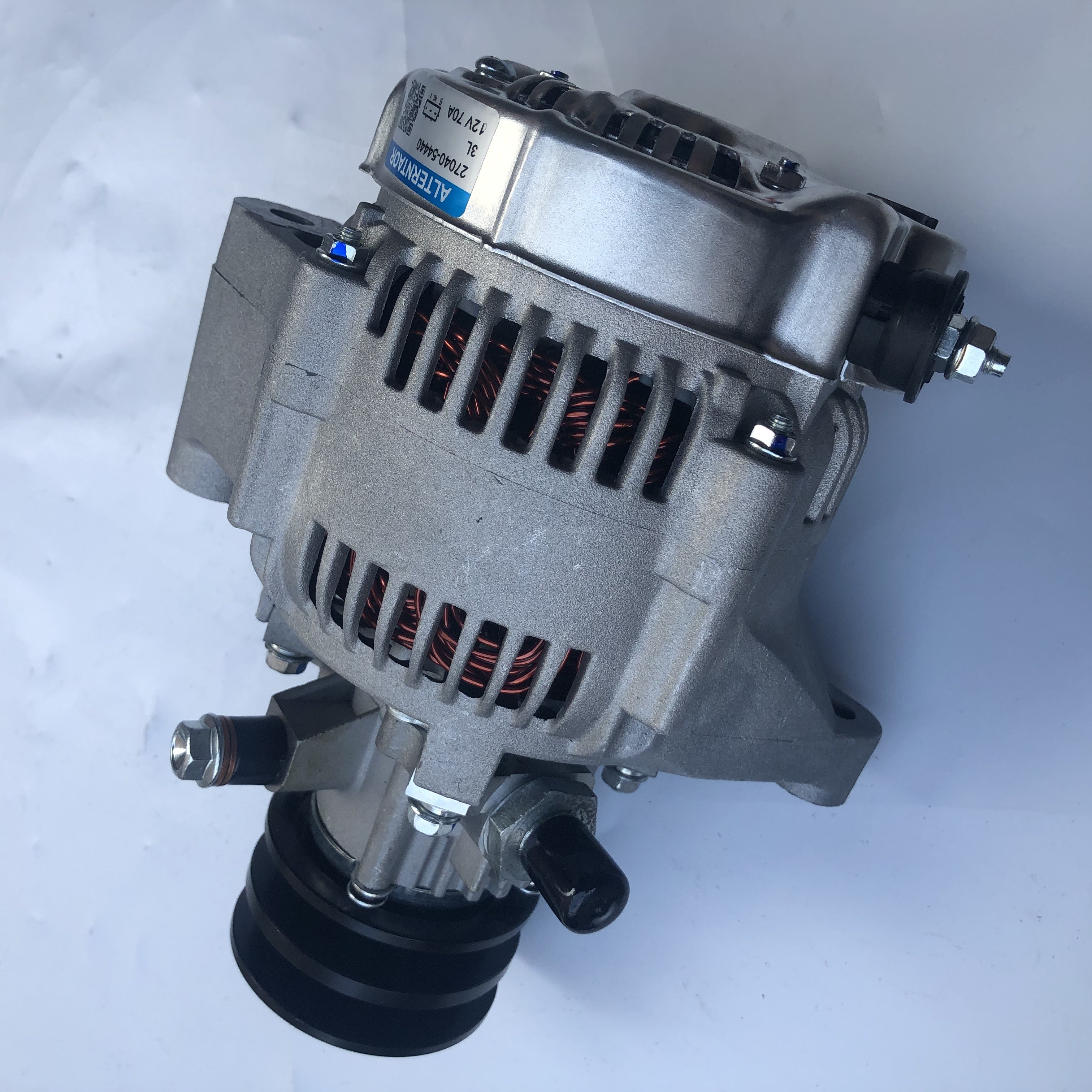 High Quality Car Spare Parts Alternator for Toyota Hilux VIGO LAN25 LN106 LN167 2L 3L 5L Alternator 12V 70A 27060-54440
