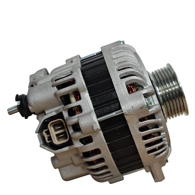 Suitable for Nissan Infiniti FX35/FX45350Z/Z33/3.5 Generator Ordinary Wheel 23100-CD010 Car Alternator