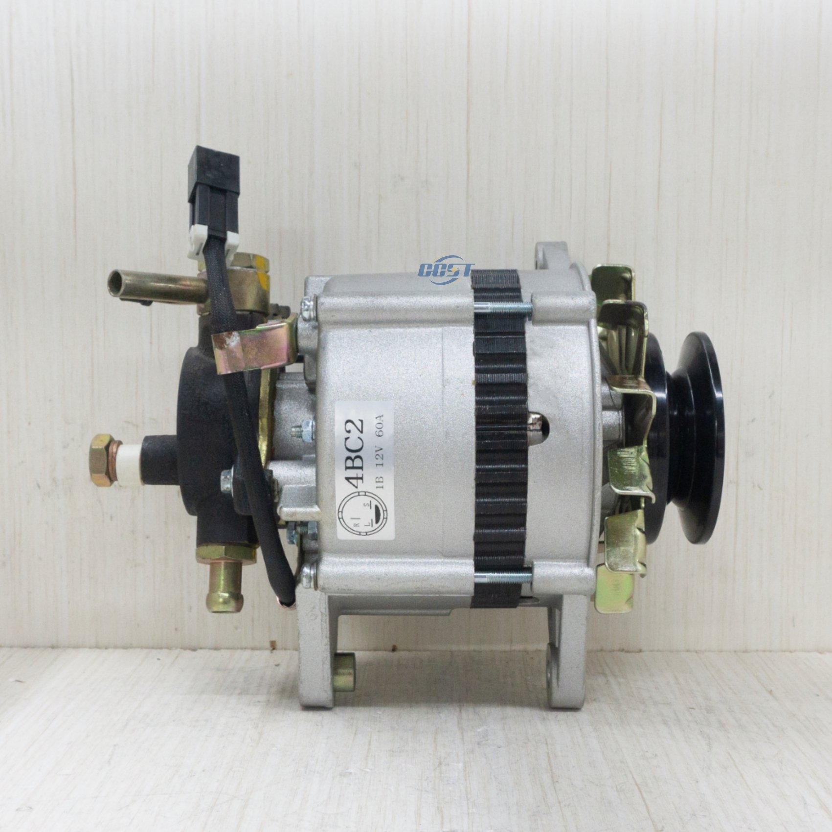 12V 60A Single Pulley for ISUZU 4BC1 4BC2 With Vacuum Pump 50CC Alternator LR140426 LR140426 LR140433 LR150421 LR150434 LR150441