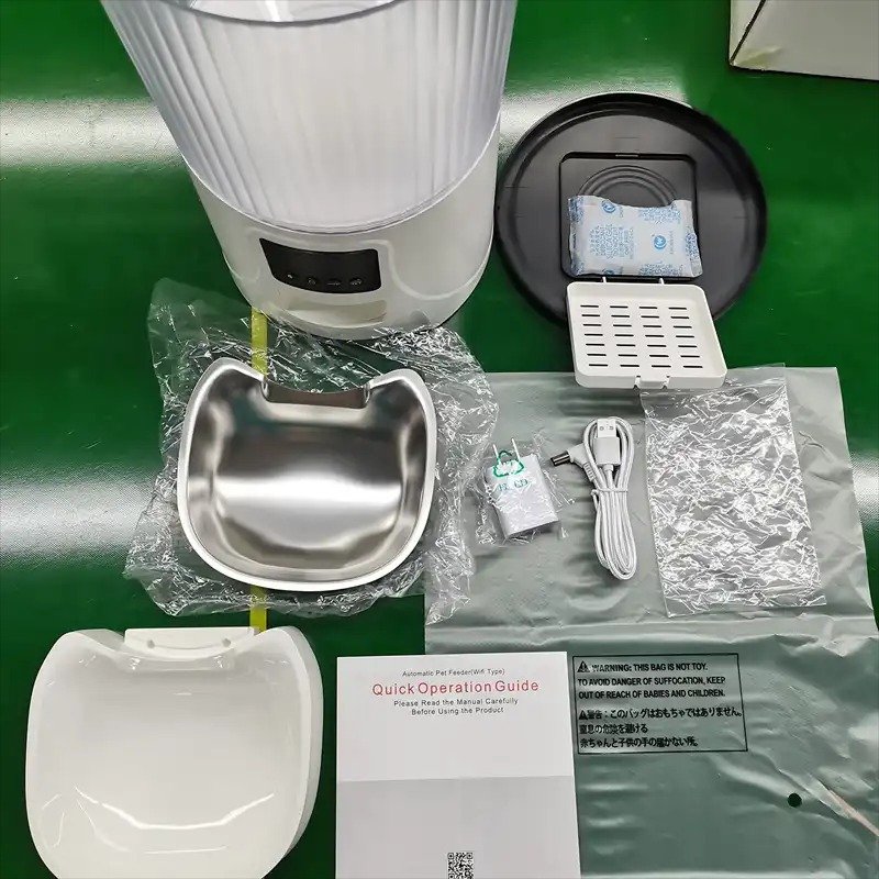 Automatic Feeders Cat and Pet Feeders Timer Ration Smart Dog Food Dispenser Elevated Bowl Voice Camera Small Animal Supplies