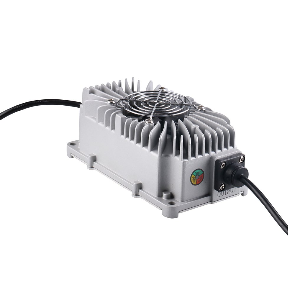 Marine Lithium 24V 10A 29.4V IP 67 Waterproof Battery Charger for Boat's Trolling Motor