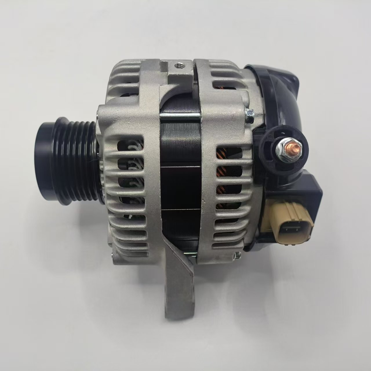 Top Quality 12V 150A Car Alternator 27060-0V150 Automobile Generator Car Alternator for TOYOTA camry