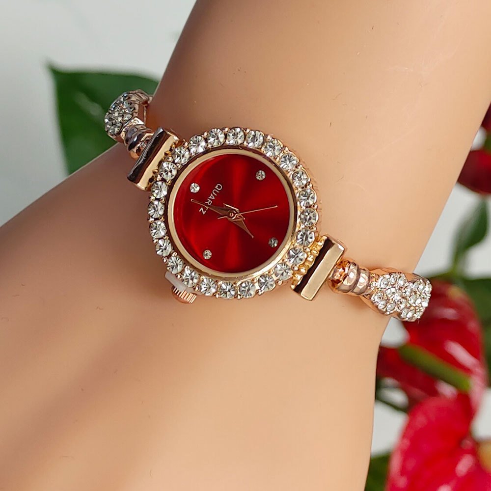 NJC Luxury Dress Watch for Women Elegant Simple Design Quartz Clock with Silver Band Waterproof Business Feature