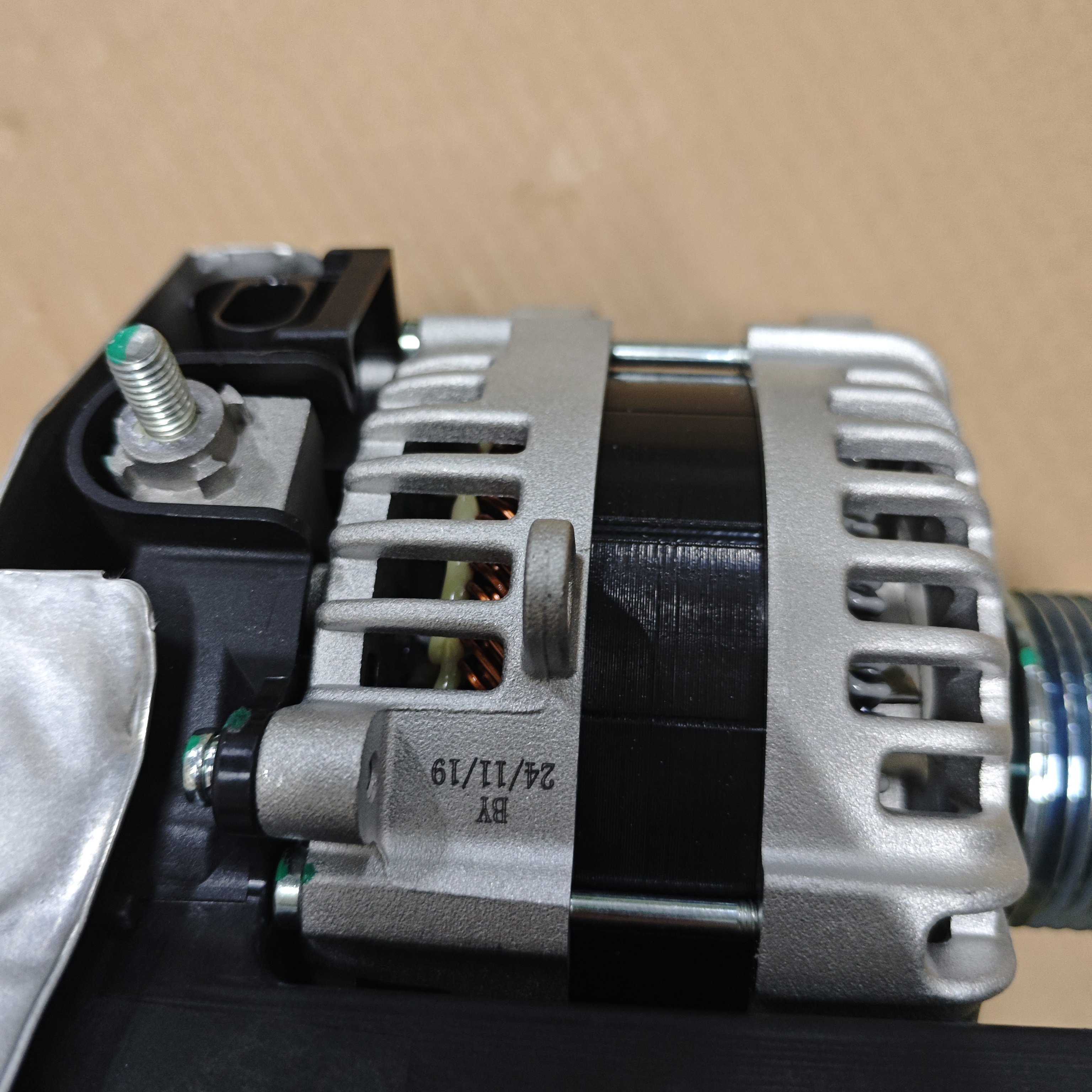 Original High Quality Car Alternator / AC Generator for JMC Grand Avenue PP6-10300-AC PP6 10300 AC