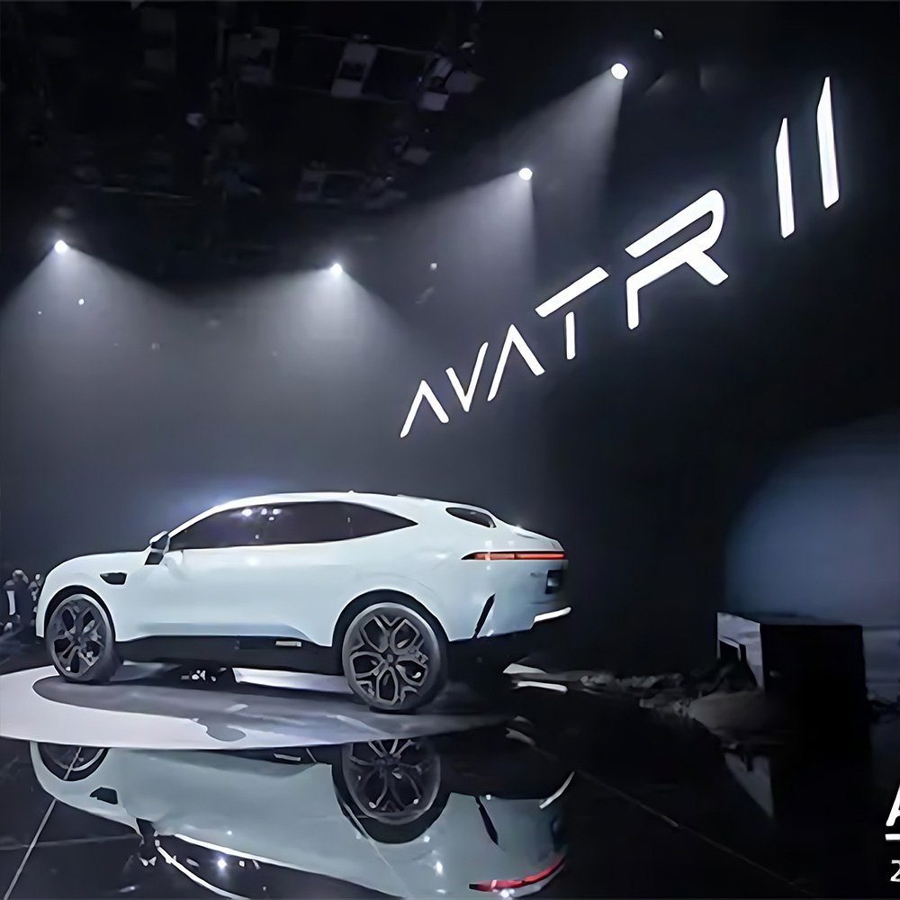Factory Wholesale Hot Sell 2024 Changan Avatr 11 Luxury Sport EV Car 5 Seaters New Energy Vehicle Stock Avatr