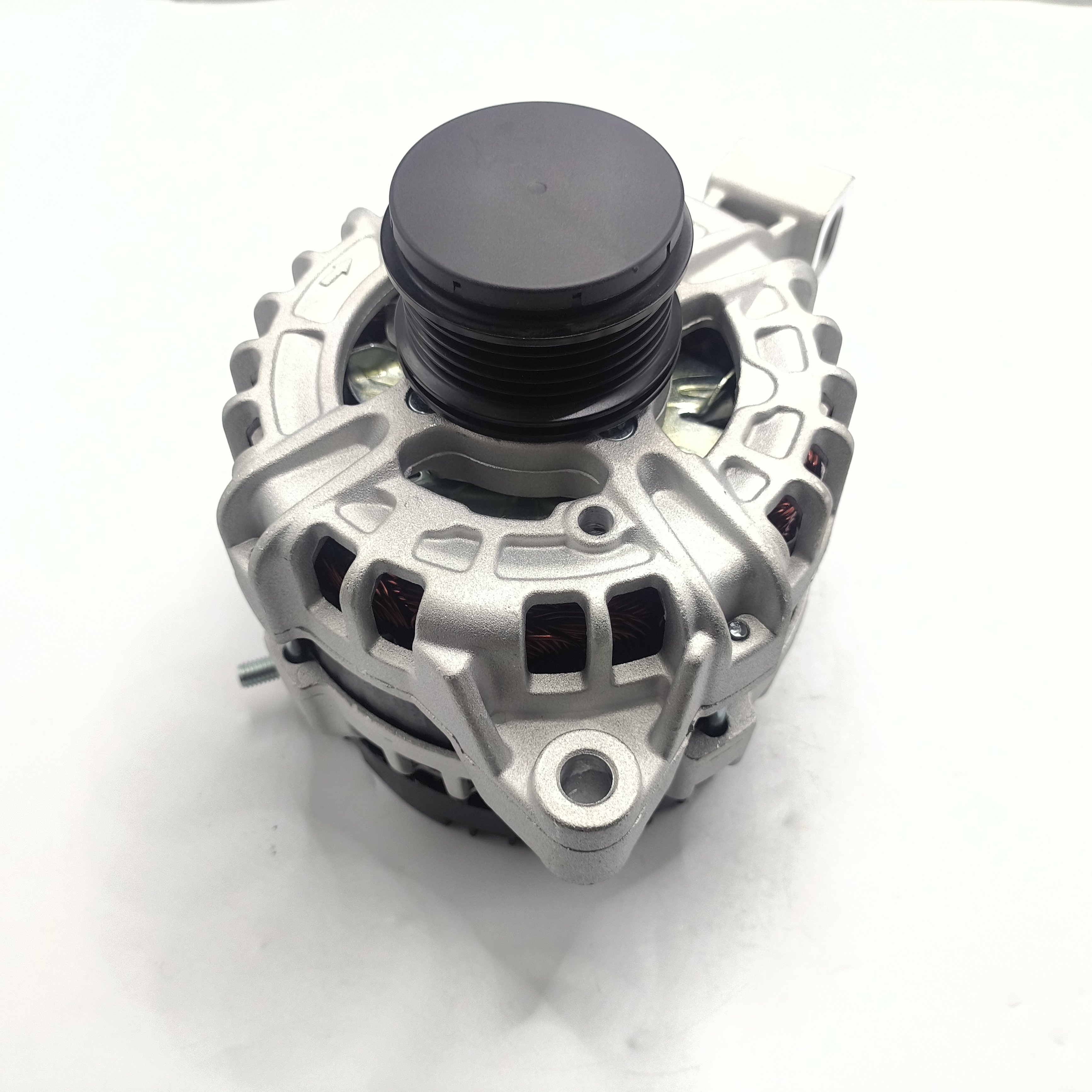 Hot Wholesale 12V 150A Car Alternator 31288879 0121615014 Automobile Generator Alternator for volvo C30