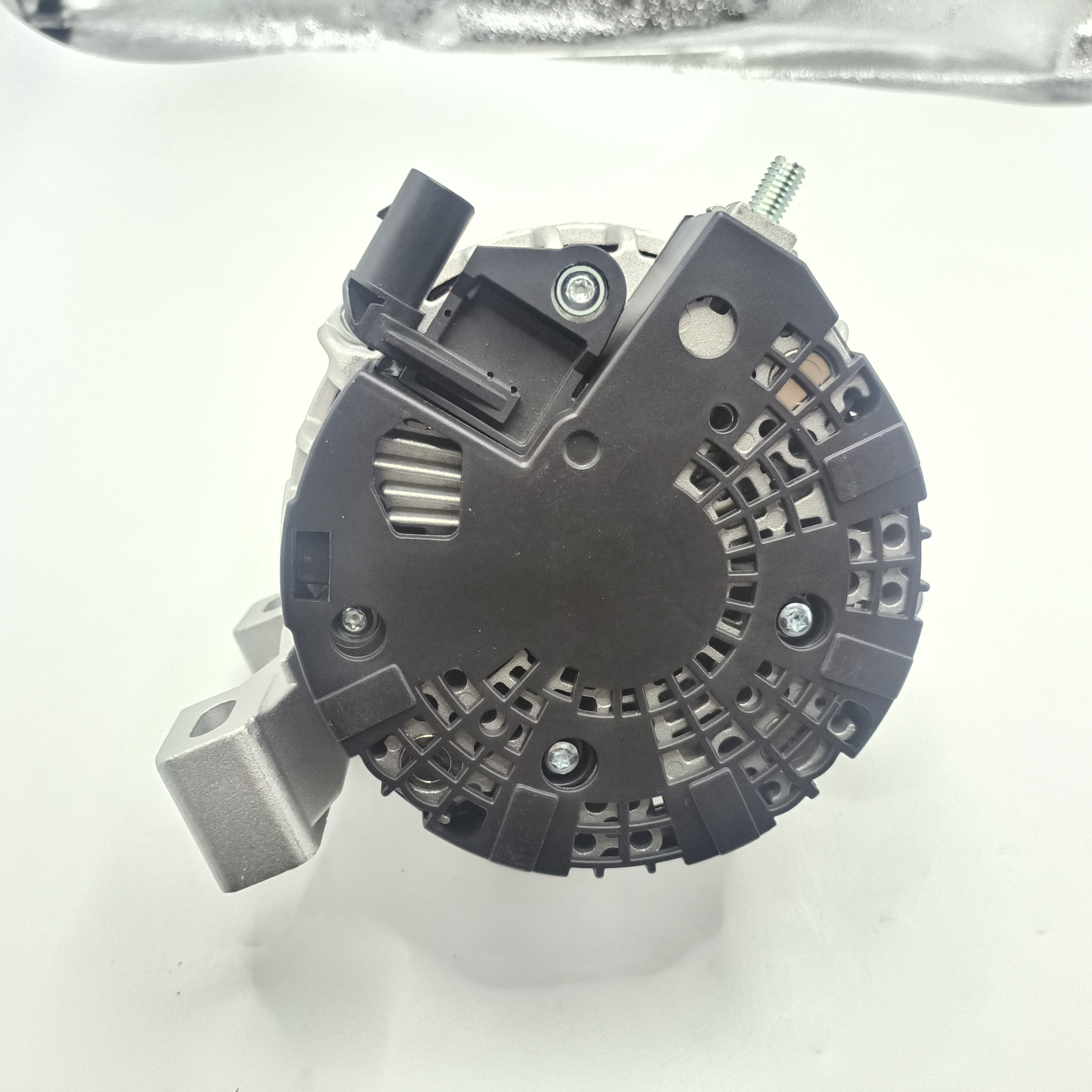 Hot Wholesale 12V 150A Car Alternator 31288879 0121615014 Automobile Generator Alternator for volvo C30