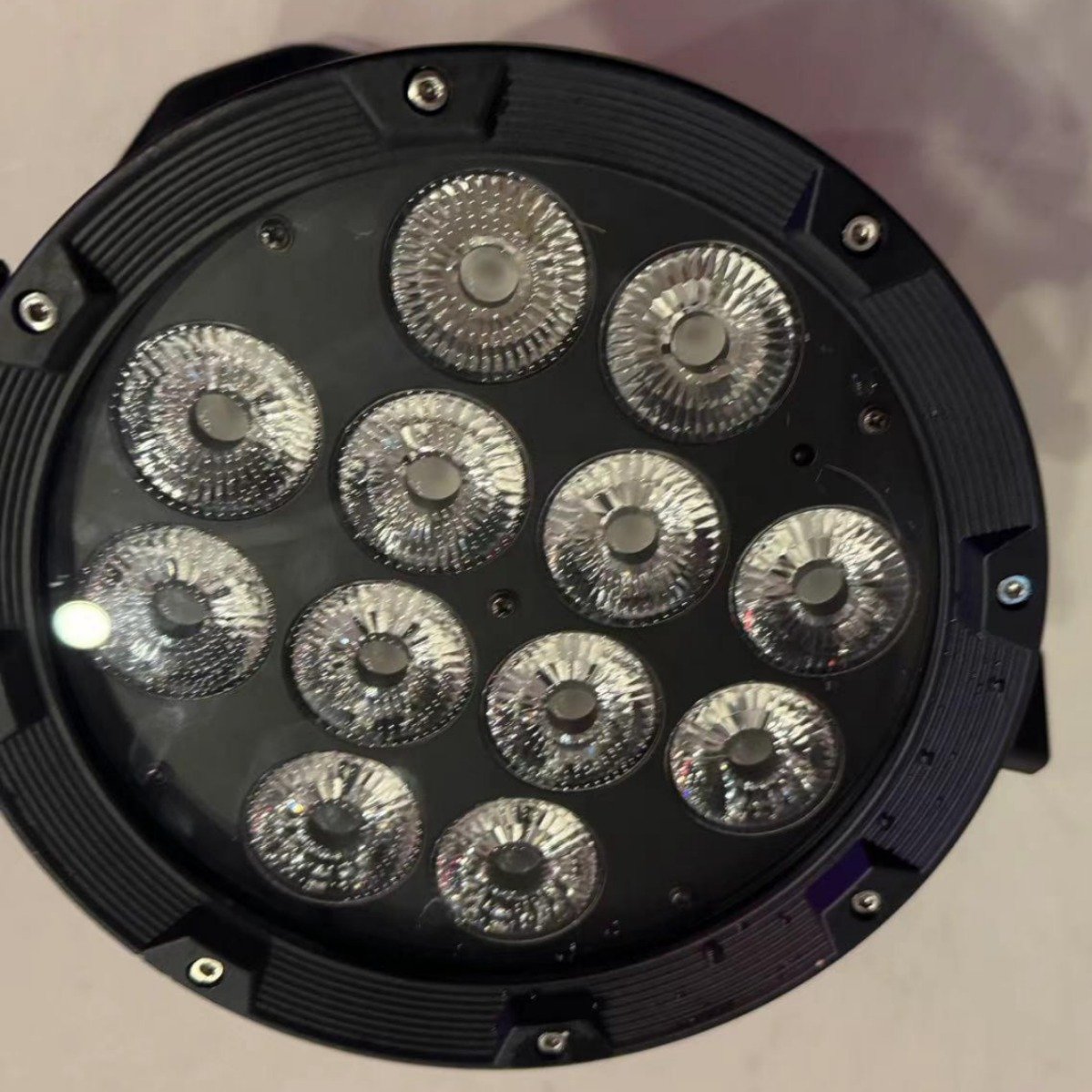 IP65 12x18w RGBAW UV Led Par Battery Wireless Wifi Battery Uplight Waterproof Led Par Stage Light