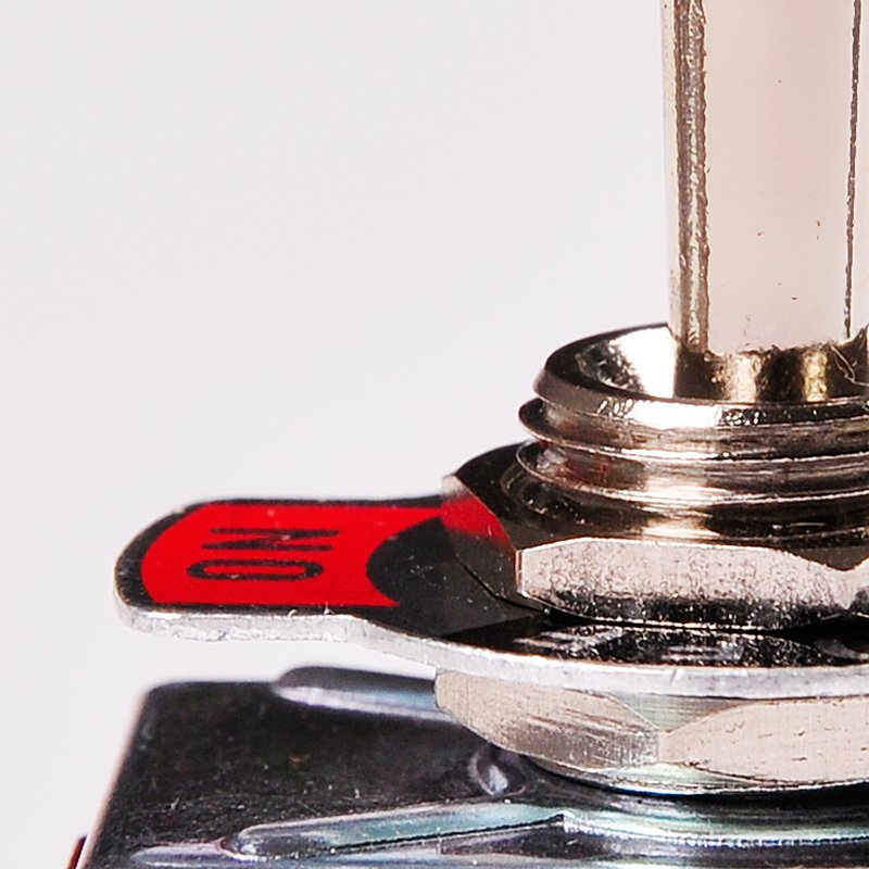 Toowei High Quality Spdt 10a 250vac (ON) OFF 2 Pin Momentary 2 Position Soldering Terminal Toggle Switch for Cars