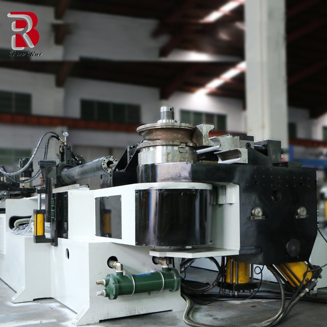 2024DW115CNC Automatic Hydraulic Metal square Tube Bending Machine