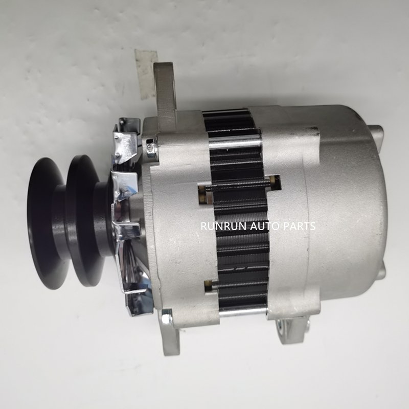 24V 70A Auto Alternator for HYUNDAI GRACE Bus 37300-45150 3730045150