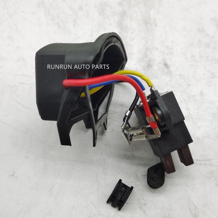24V Auto Parts Car Alternator Voltage Regulator for Volvo IP129B 1089451 IP129B