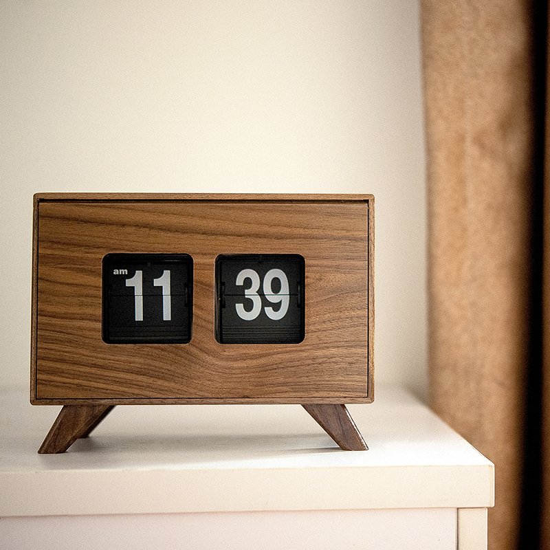 BOBO BIRD Antique Walnut Wood Wooden Clock Square Design Auto Turn Page Electronic Calendar Desk Watch Battery Gift Ornament
