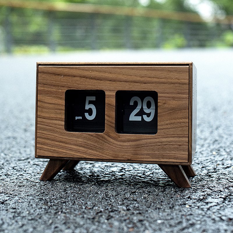 BOBO BIRD Antique Walnut Wood Wooden Clock Square Design Auto Turn Page Electronic Calendar Desk Watch Battery Gift Ornament