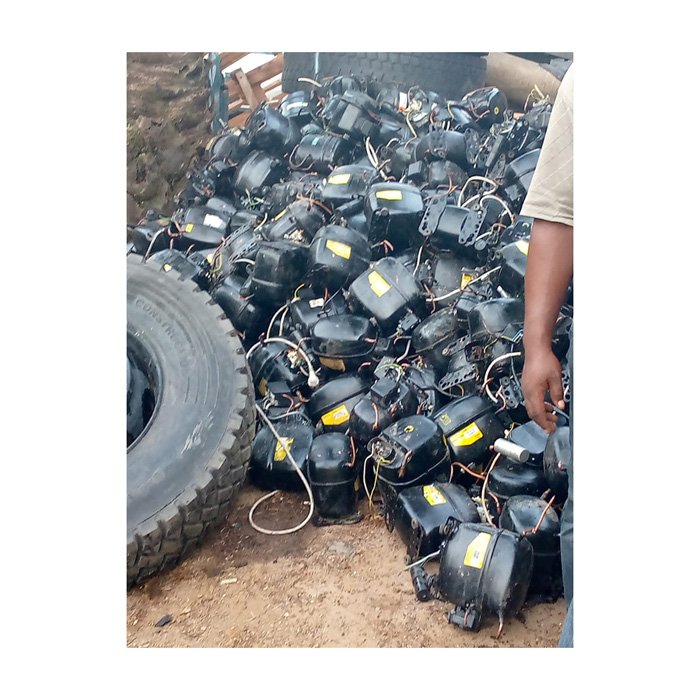 AC Car Fridge Compressor Scrap / AC Fridge Compressor Scrap / AC and Fridge Compressor Scrap for Sale