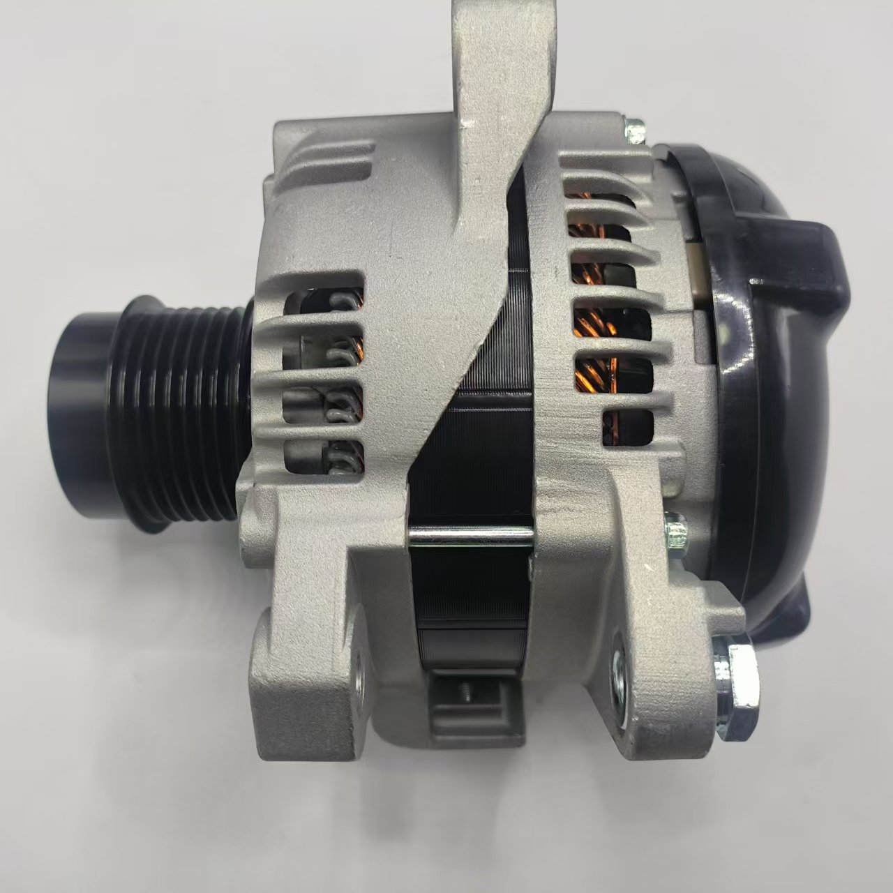 High Quality 12V 100A Car Alternator 27060-28270 1042103880 Automobile Generator Car Alternator for TOYOTA Solara