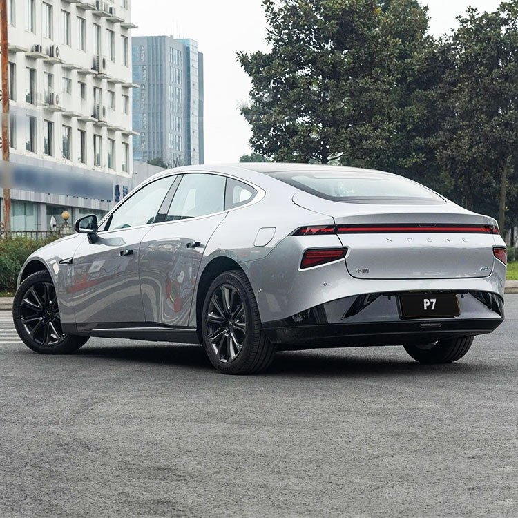 Hot Sale Car 2023 Auto Xpeng P7 4 Wheel High Speed Xiaopeng P7 Electric Vehicle in Stock for Sale