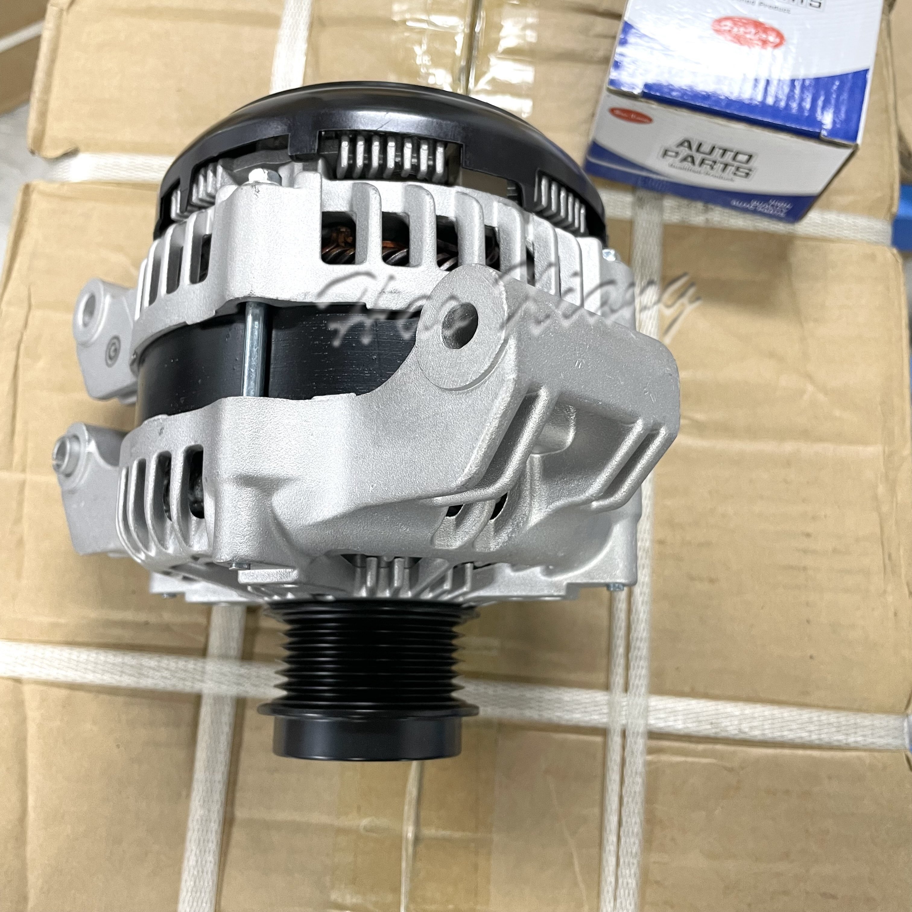 Haoxiang Good Quality Car Alternator Generator 4801778AI for Chrysler 300 Dodge Charger Challenger Grand Cherokee Durango 1500