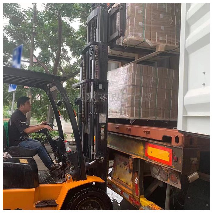Maxtruck Wholesale Products Truck Parts Electronic System Over 10000 Items Alternator & Starter for DAF 65CF / 75CF / XF95
