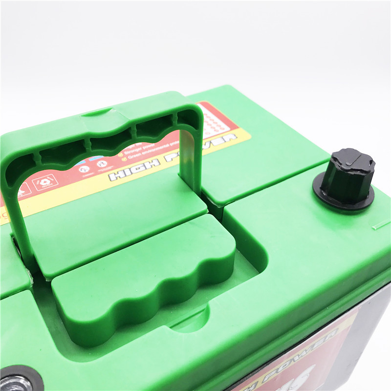 AUTO Promotional Wholesales Auto Parts 12V70AH Hybrid High Power Car Battery Lead-acid Batteries 12 Volts Car Battery