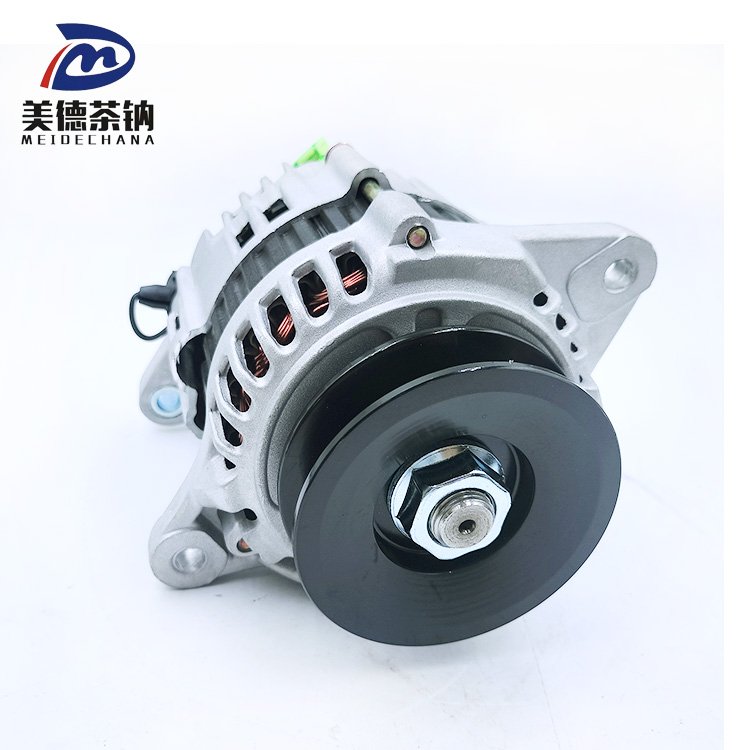 The 12V 50A Alternator for Selling High-quality DH55 Engine Has Long Service Life and Low Noise.