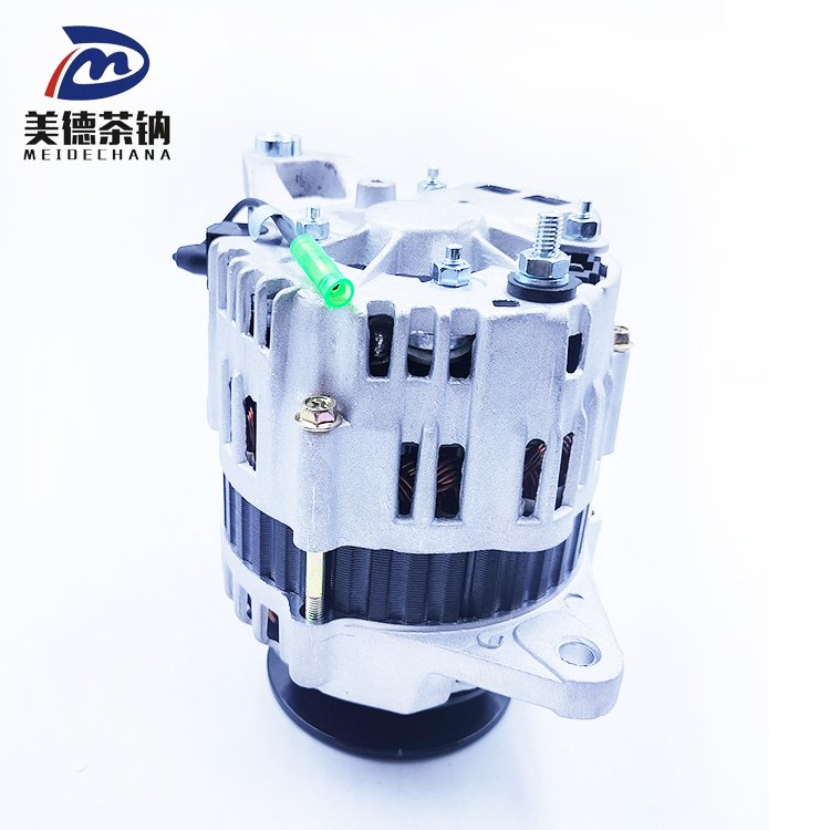 The 12V 50A Alternator for Selling High-quality DH55 Engine Has Long Service Life and Low Noise.