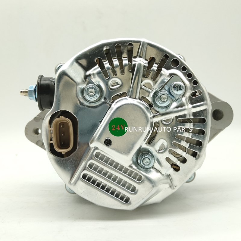 24V 60A Auto Car Alternator for Toyota Dyna400 15b 1996-2000 1022114090 2706058300