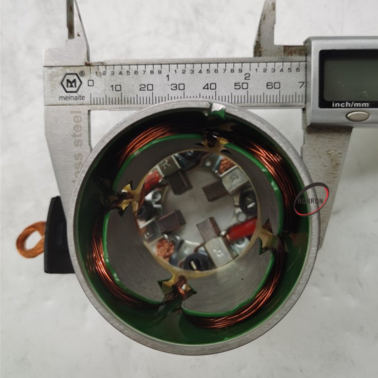 12V Auto Car Parts Starter Field Coil Assy for TOYOTA Auris 28120-70020 with Carbon Brushes Holder