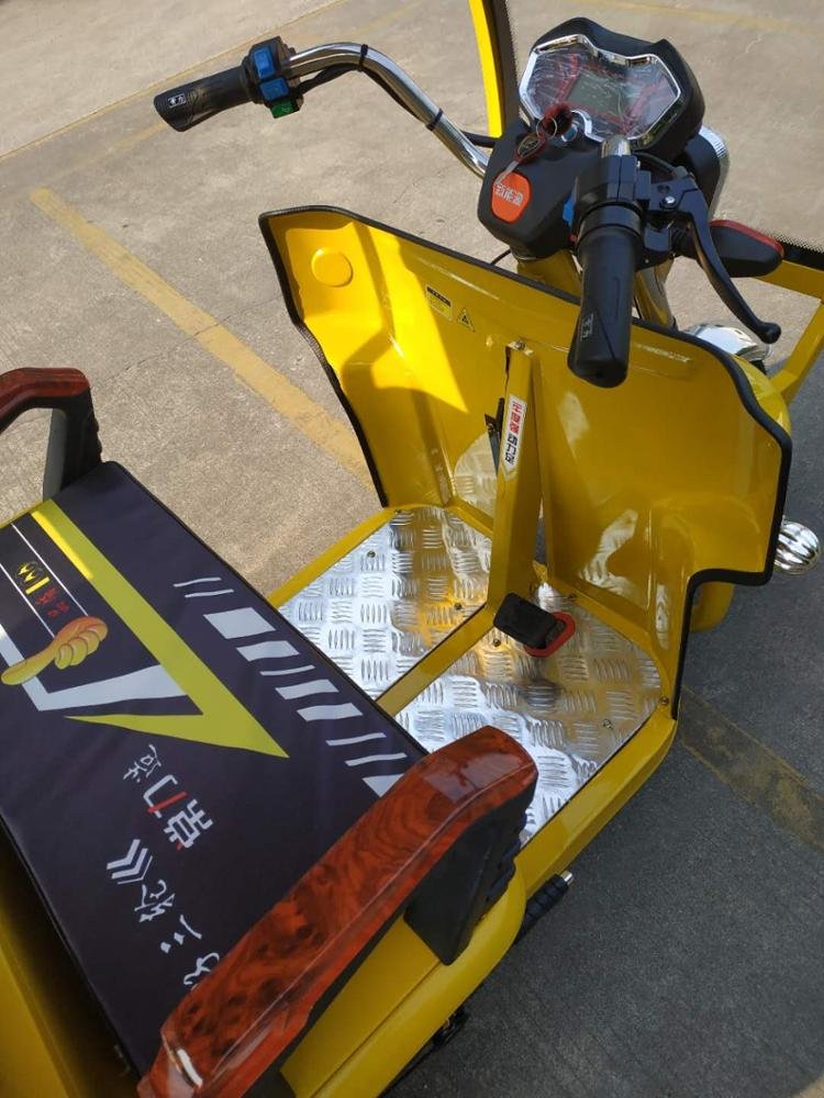 Passenger4-5 Electric Rickshaw India Bajaj Auto Rickshaw for Sale Battery Auto Rickshaw