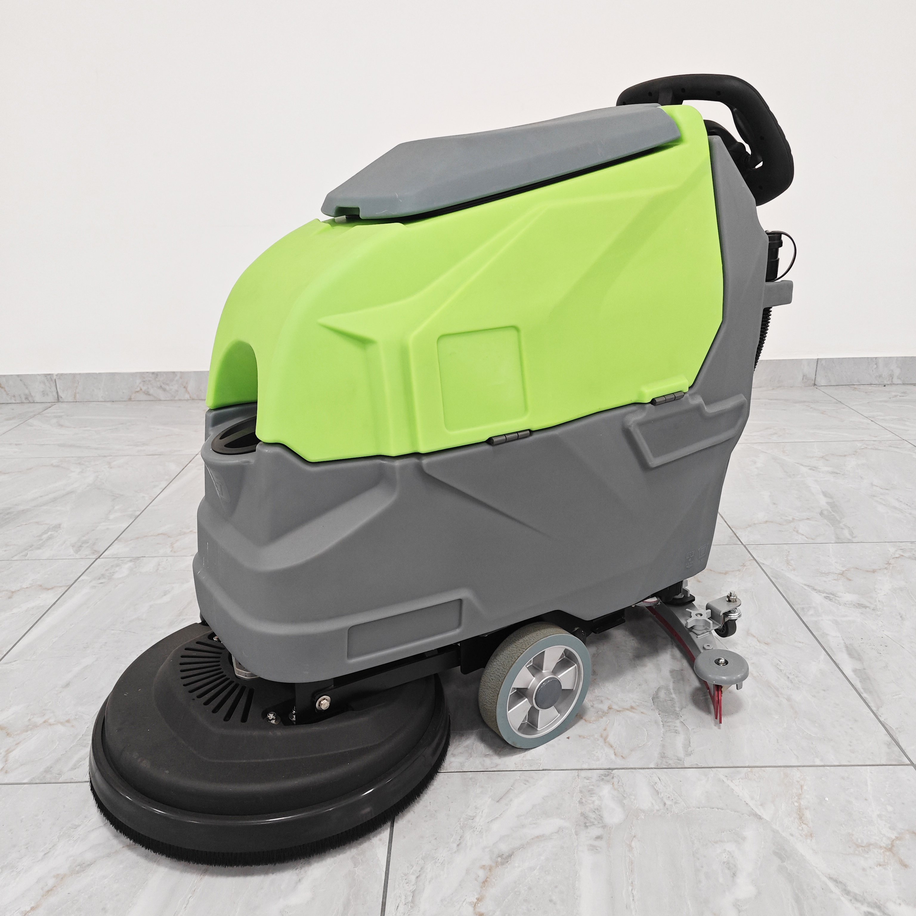 CleanHorse M30 Battery Powered Auto 530mm Squeegee Width Wood Floor Cleaning Scrubber Machine